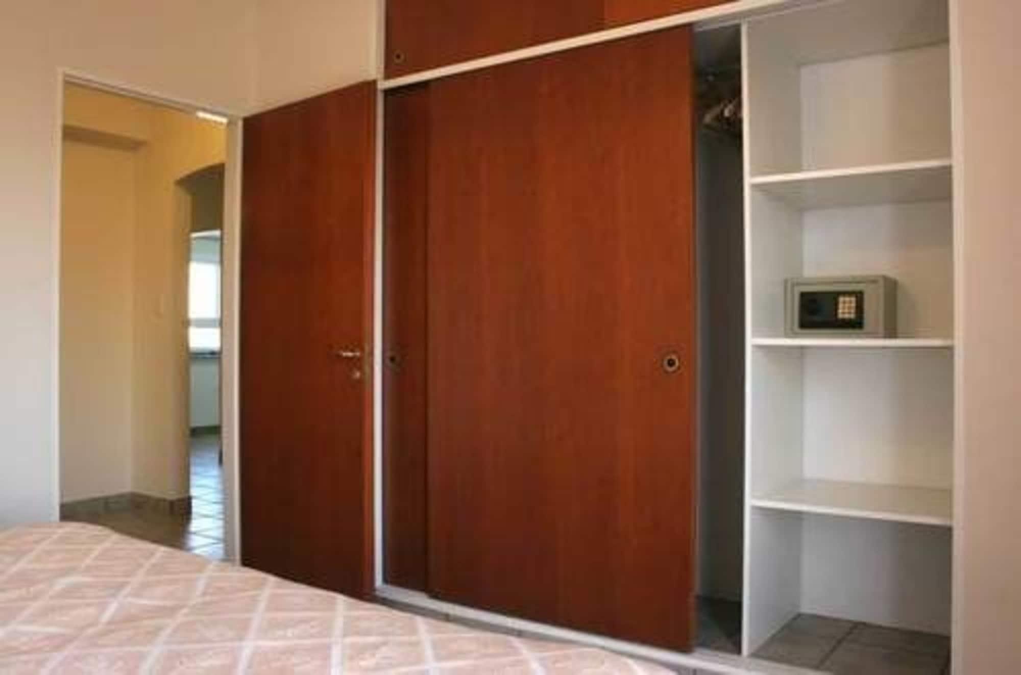 Wilson Apartahotel 3*